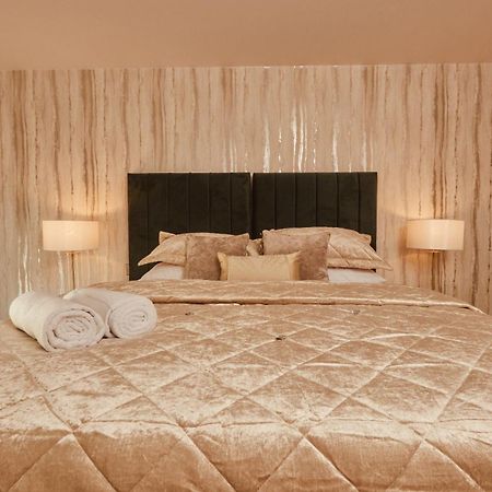Central Leeds Dock Apt, Free Secure Parking! 2 Bed Bagian luar foto