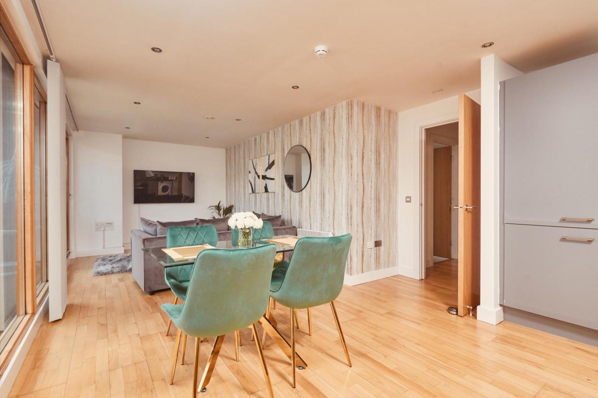 Central Leeds Dock Apt, Free Secure Parking! 2 Bed Bagian luar foto