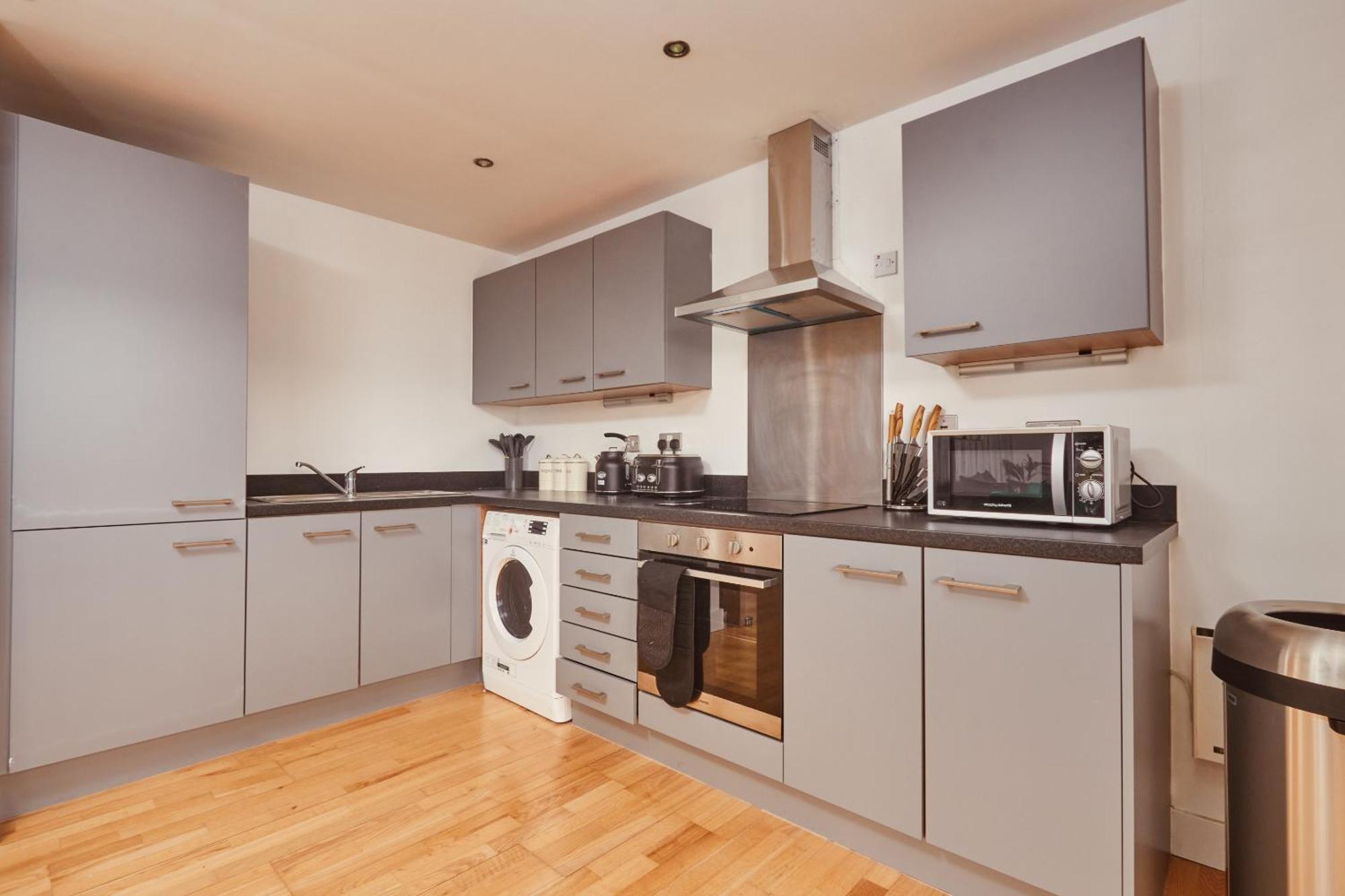 Central Leeds Dock Apt, Free Secure Parking! 2 Bed Bagian luar foto